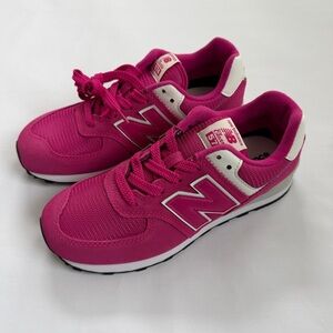 New Balance 574 Classic Girl’s Sneakers